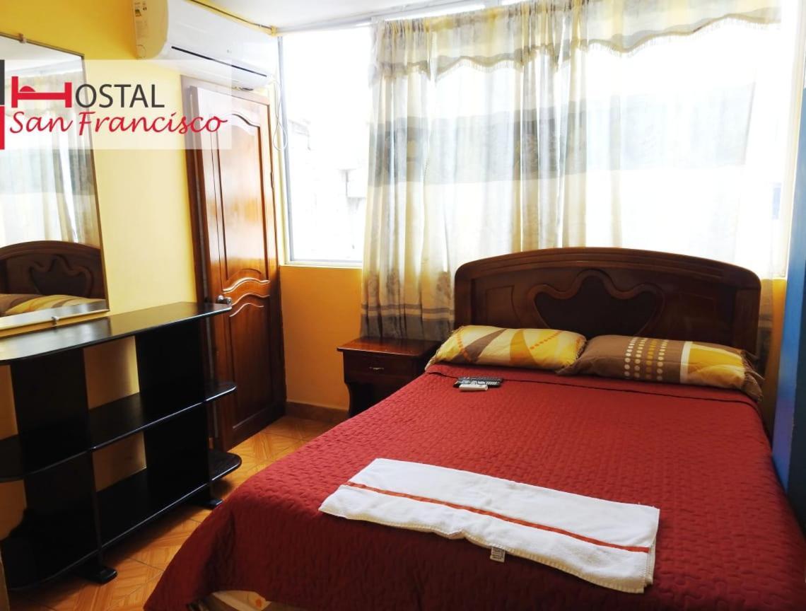 Hostal San Francisco San Cristóbal المظهر الخارجي الصورة