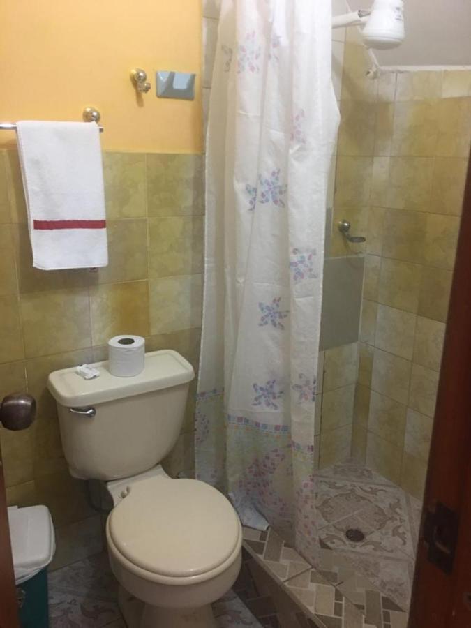 Hostal San Francisco San Cristóbal المظهر الخارجي الصورة